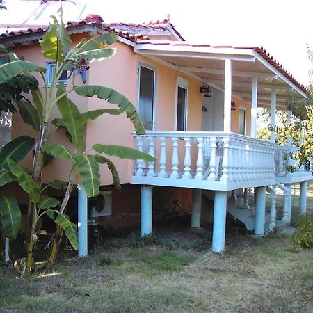 Banana Place Aparthotel Zacharo Exterior photo